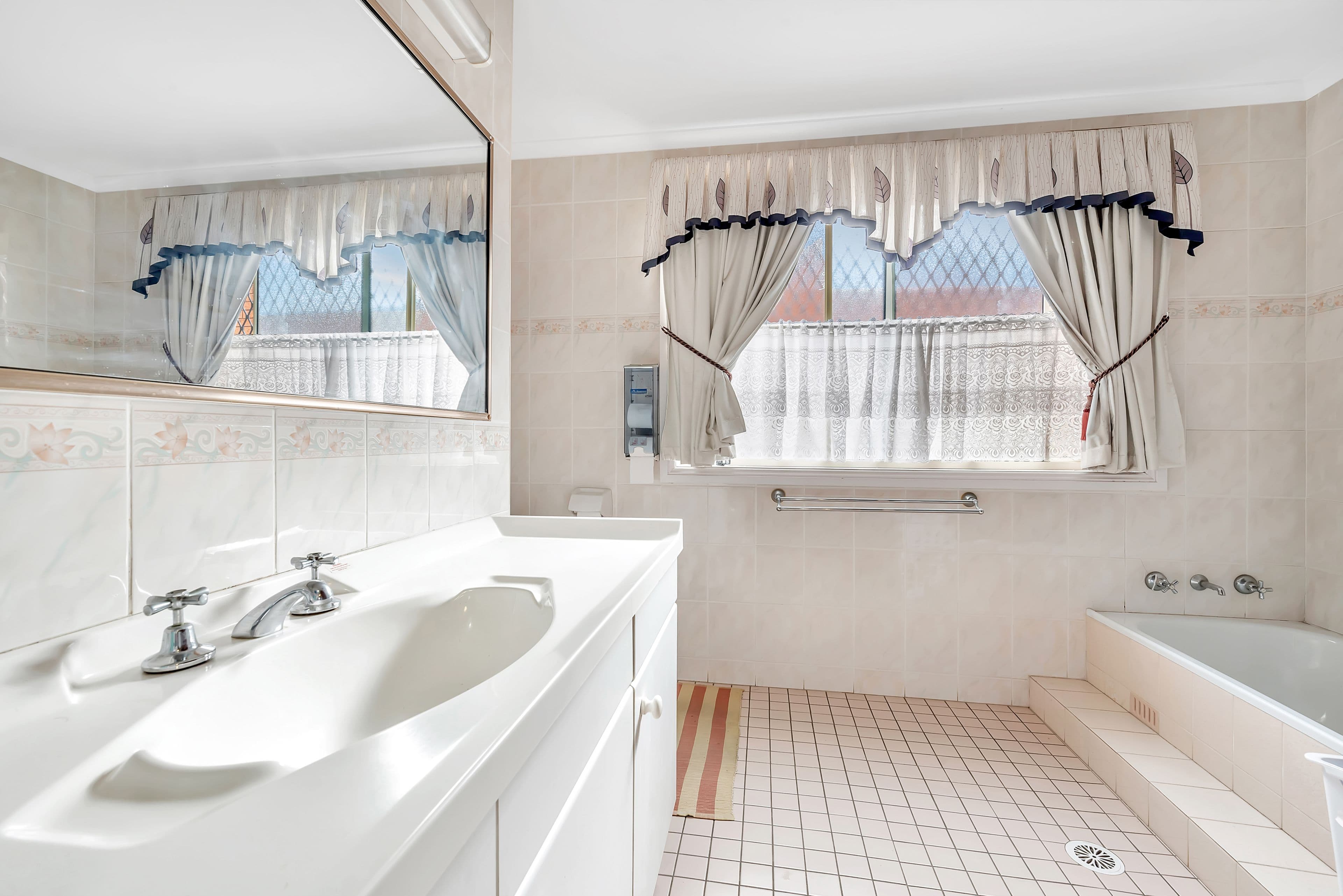 18 Hayman Avenue, Hinchinbrook - Thumbnail 5