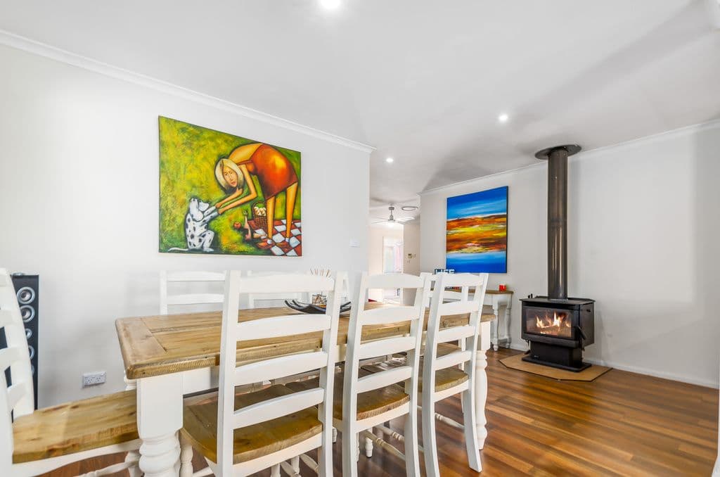 6 Woodridge Road, Horsley - Thumbnail 3