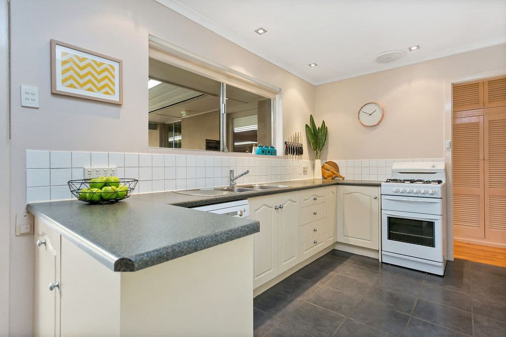 28 Cornell Avenue, Valley View SA 5093, Valley View - Thumbnail 7