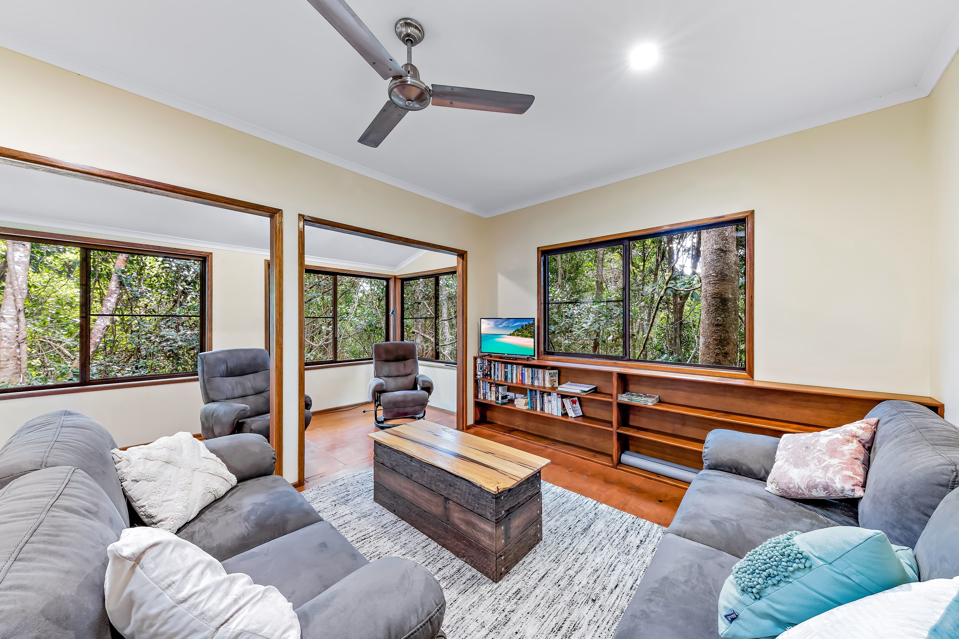 203 Staniland Drive, Strathdickie QLD 4800, Strathdickie - Thumbnail 2