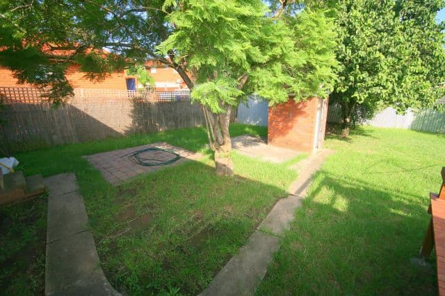 57 Caroline Crescent, GEORGES HALL NSW 2198, Georges Hall - Thumbnail 6
