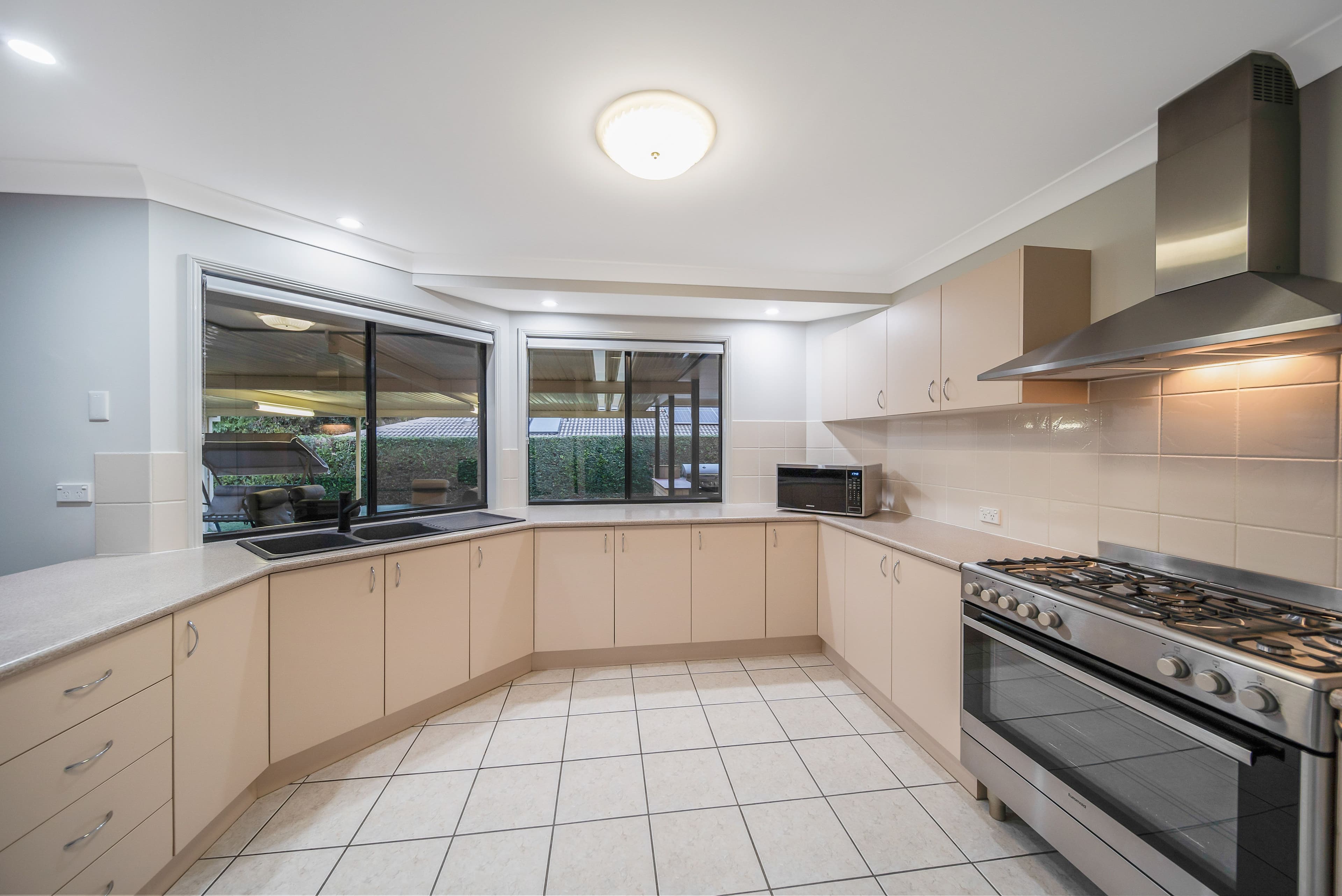 38 Eucalypt Place, Heritage Park QLD 4118, Heritage Park - Thumbnail 6