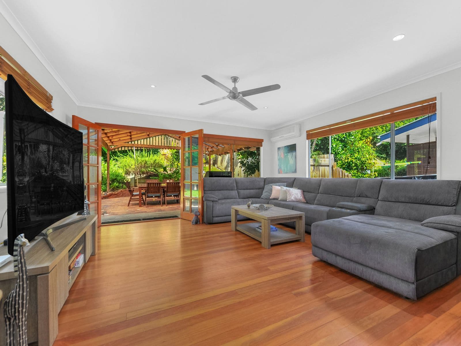 19 Spinnaker Street, Jamboree Heights QLD 4074, Jamboree Heights - Thumbnail 4