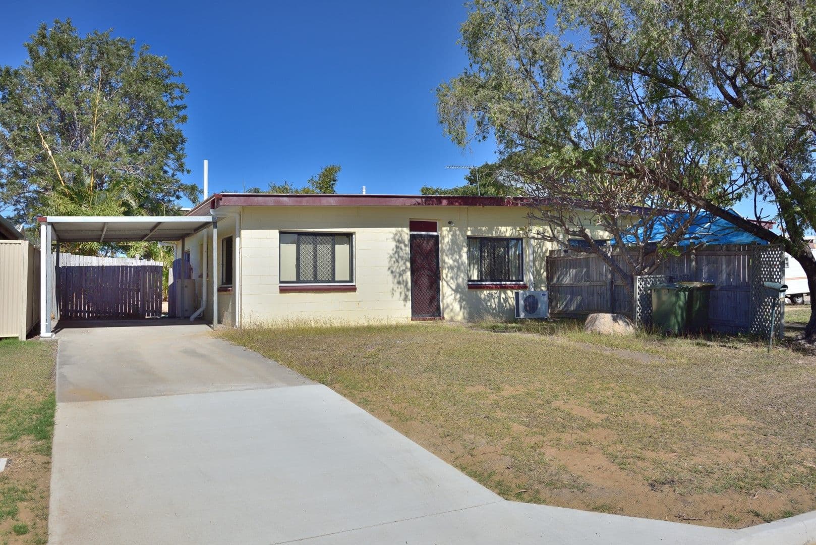 1 Smith Street, West Gladstone QLD 4680, West Gladstone - Thumbnail 2