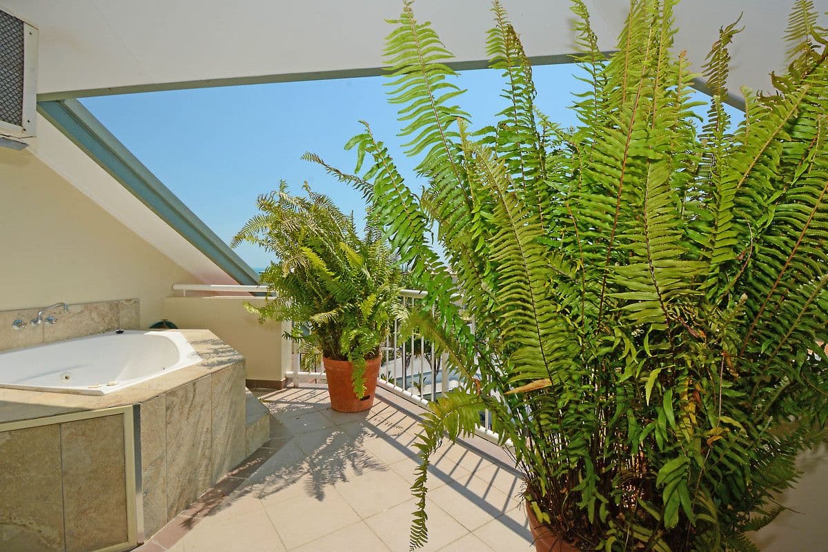 12 Poinciana Street, NIGHTCLIFF NT 0810, Nightcliff - Thumbnail 6