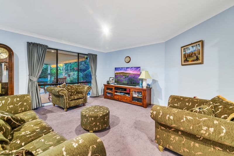 13 Kanangra Crescent, Pacific Pines QLD 4211, Pacific Pines - Thumbnail 6