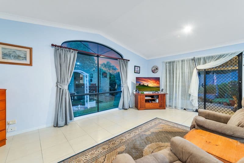 13 Kanangra Crescent, Pacific Pines QLD 4211, Pacific Pines - Thumbnail 8