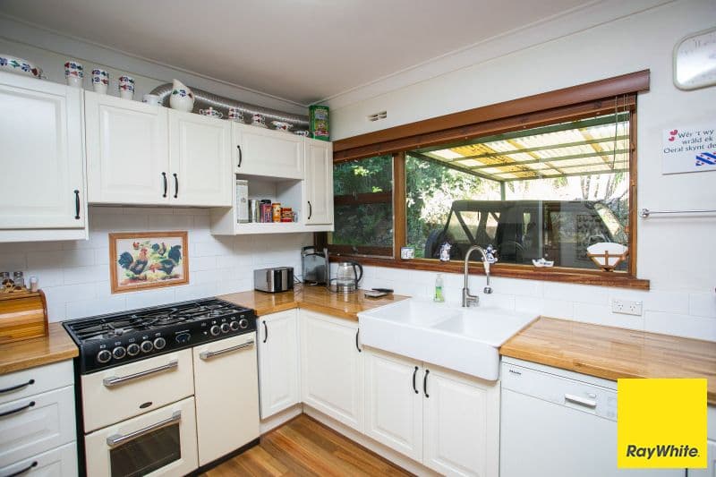 8 Dale Drive, Gooseberry Hill WA 6076, Gooseberry Hill - Thumbnail 4