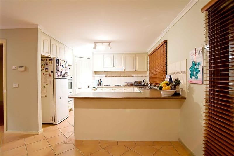 9 Rising Court, HILLSIDE VIC 3037, Hillside - Thumbnail 3