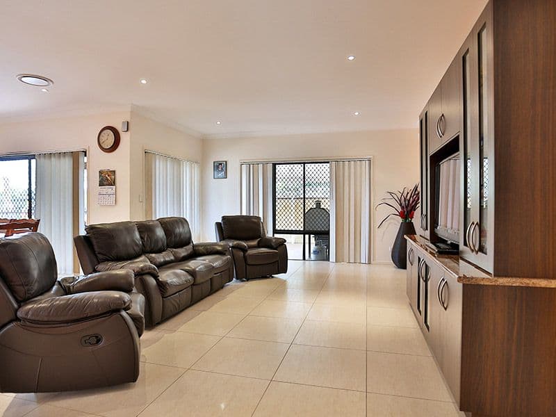8 Aquarius Place, Bridgeman Downs QLD 4035, Bridgeman Downs - Thumbnail 7