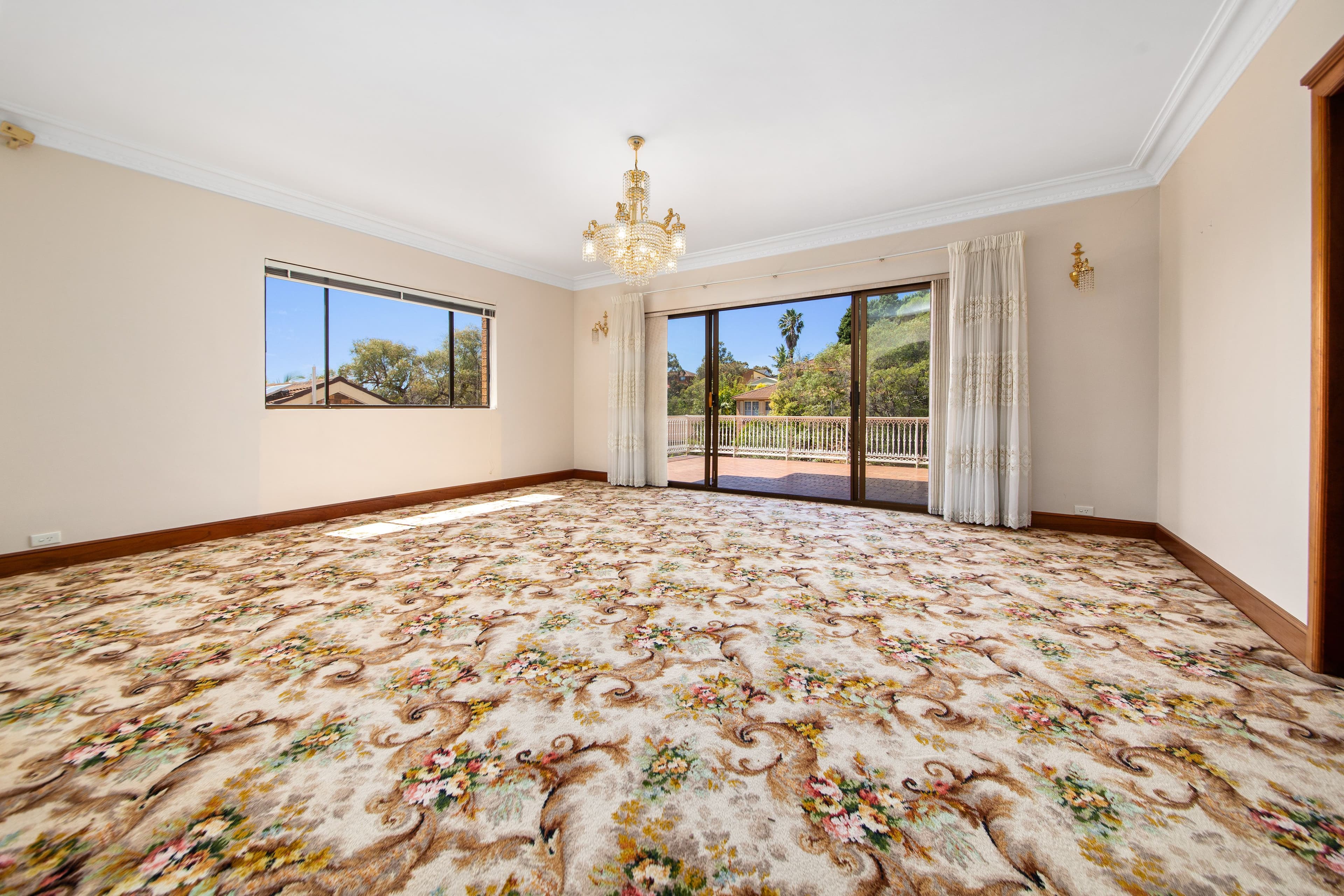11 Moon Point Road, Illawong NSW 2234, Illawong - Thumbnail 4