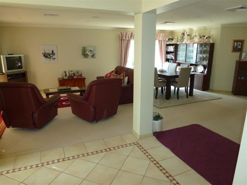35 Castlereagh Avenue, DUBBO NSW 2830, Dubbo - Thumbnail 3