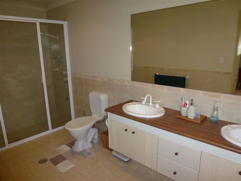 35 Castlereagh Avenue, DUBBO NSW 2830, Dubbo - Thumbnail 5