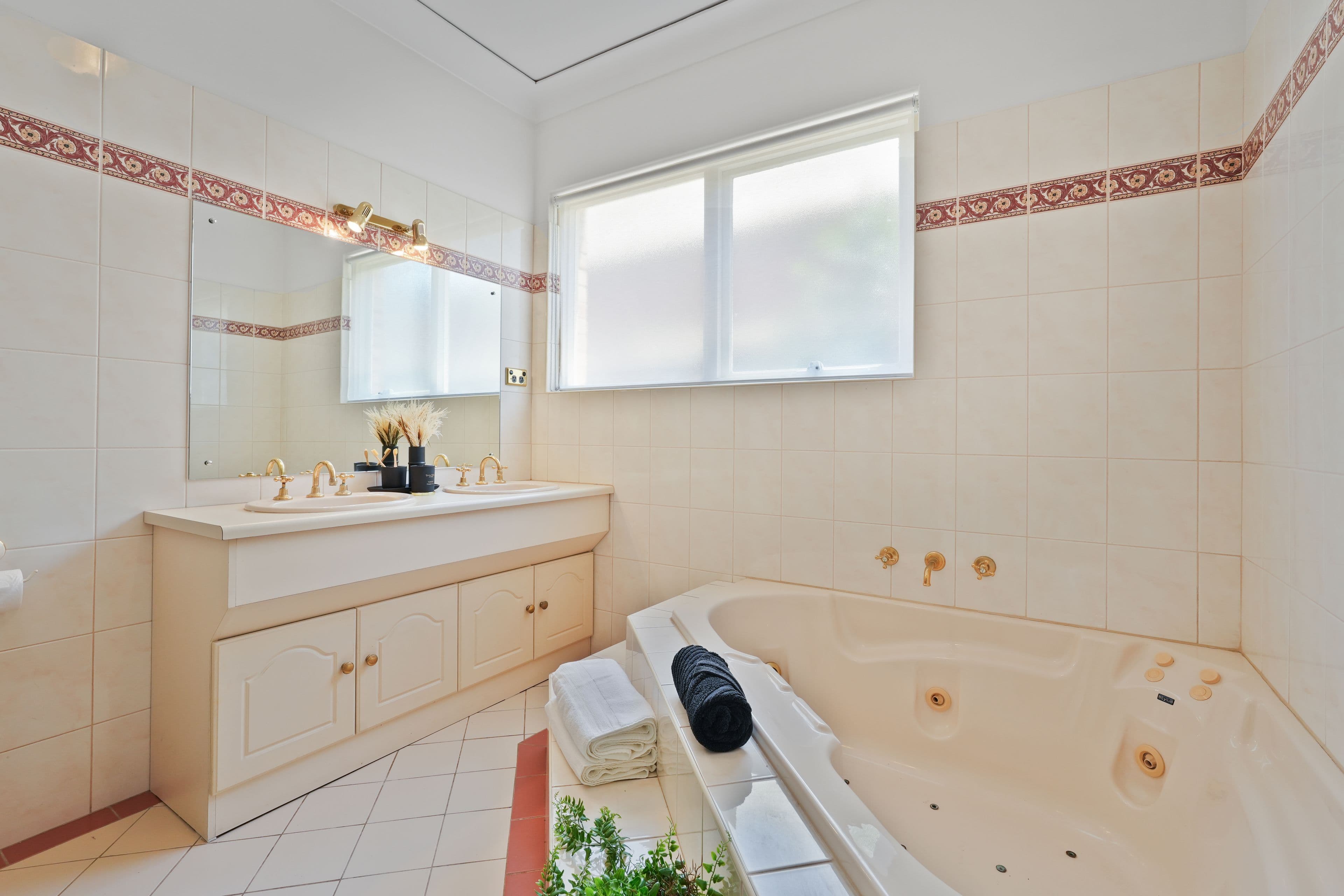 62 East Terrace, Henley Beach SA 5022, Henley Beach - Thumbnail 7
