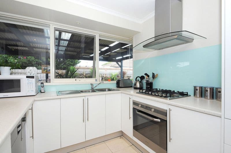 2 Currawong Drive, CARRUM DOWNS VIC 3201, Carrum Downs - Thumbnail 2