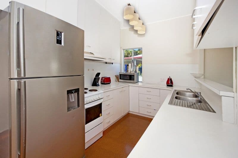 30 Jackson Street, WEST MACKAY QLD 4740, West Mackay - Thumbnail 4