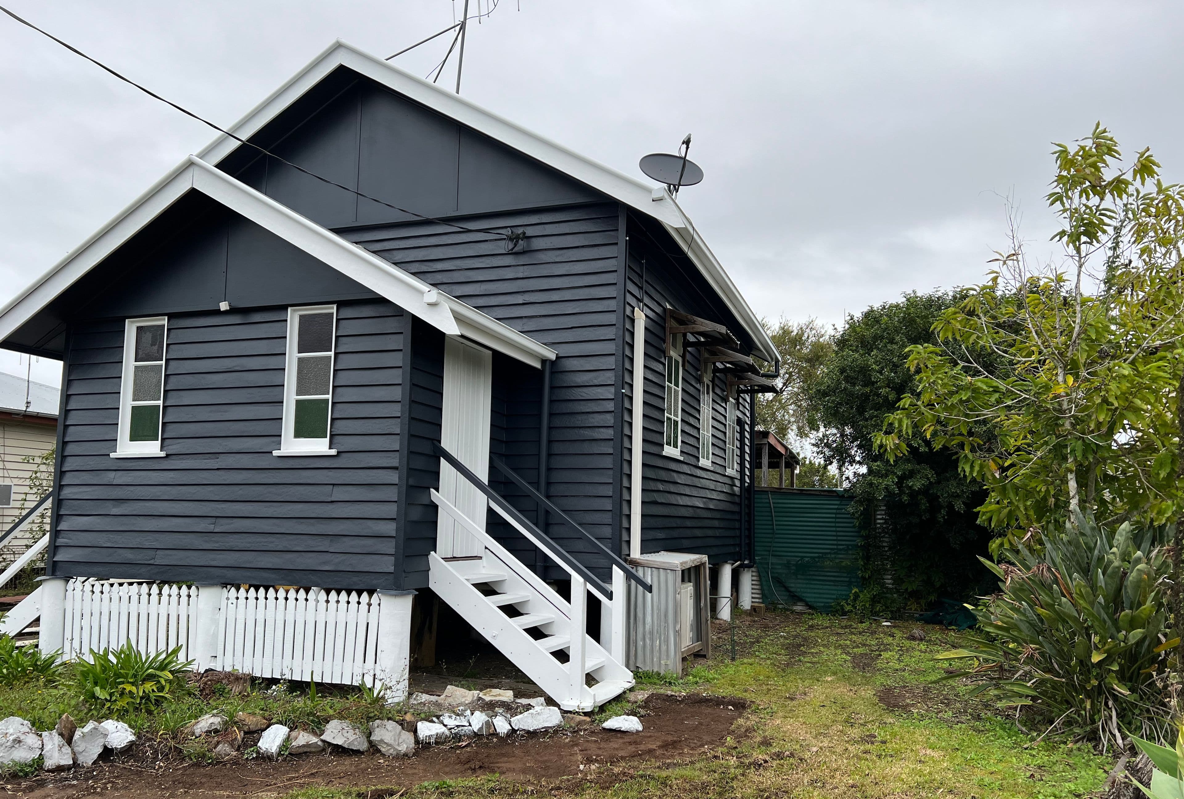 10 Premier Street, Maryborough QLD 4650, Maryborough - Thumbnail 2