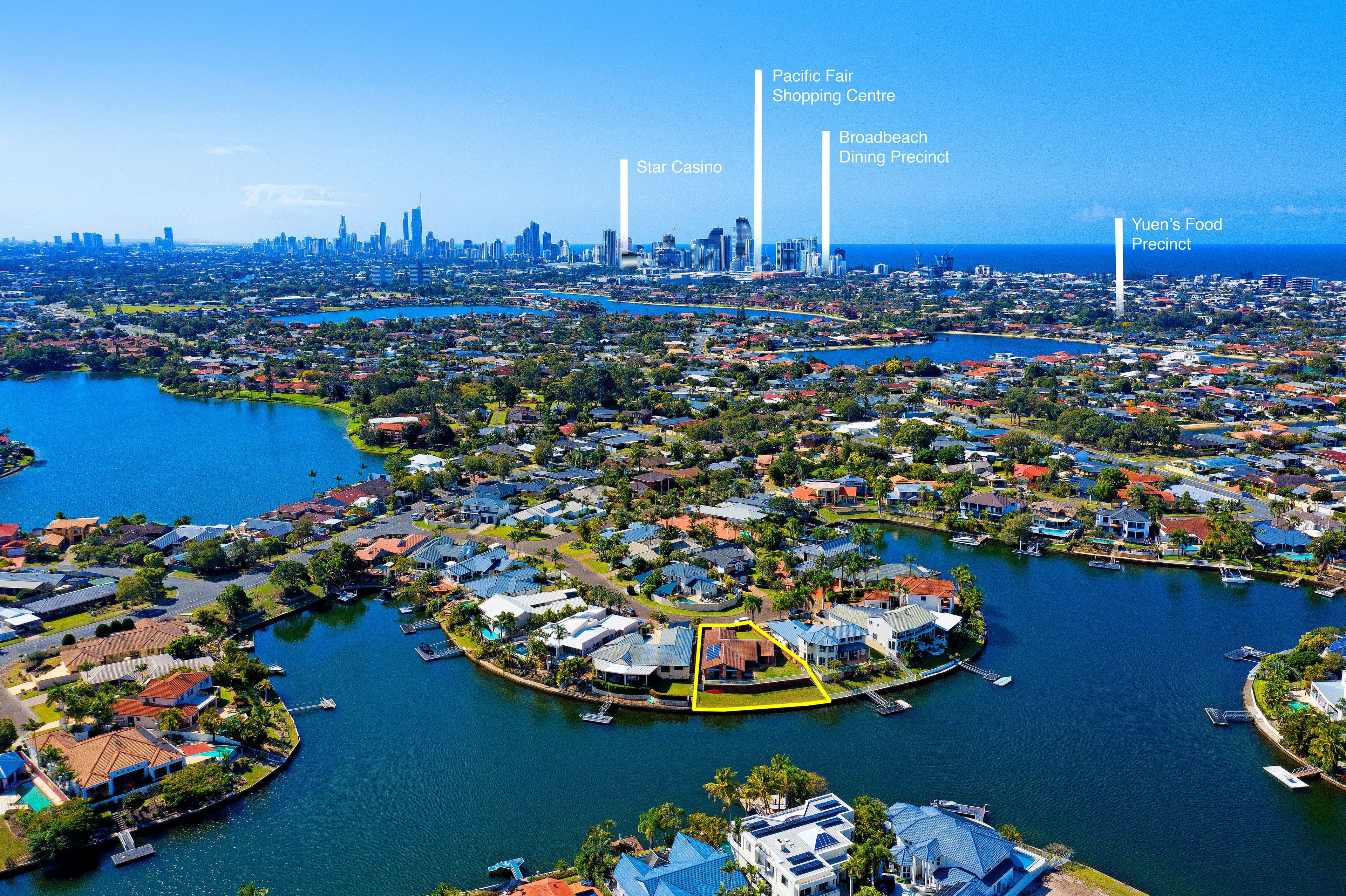15 Bernardino Court, Mermaid Waters QLD 4218, Mermaid Waters - Thumbnail 4