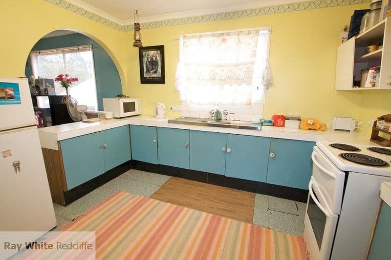 34 Grace Street, SCARBOROUGH QLD 4020, Scarborough - Thumbnail 3