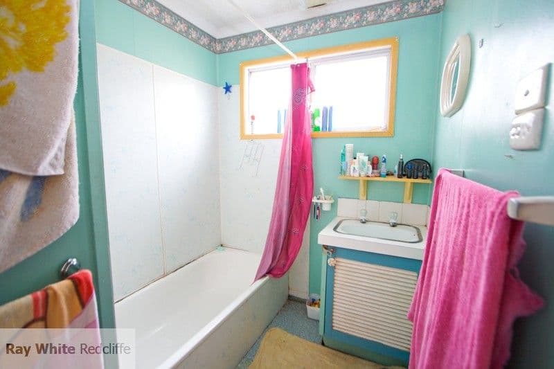 34 Grace Street, SCARBOROUGH QLD 4020, Scarborough - Thumbnail 4