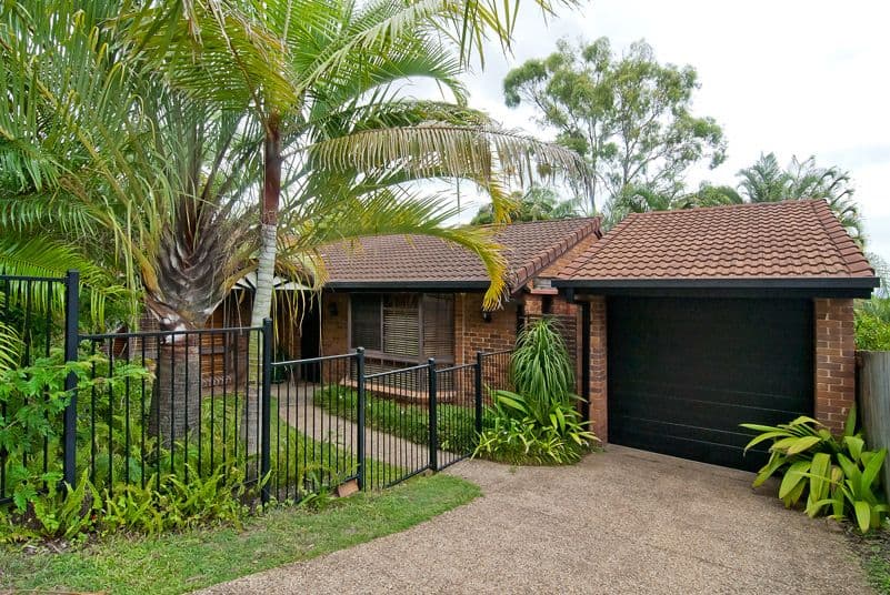 1 Parkana Court, ROCHEDALE SOUTH QLD 4123, Rochedale South - Thumbnail 3