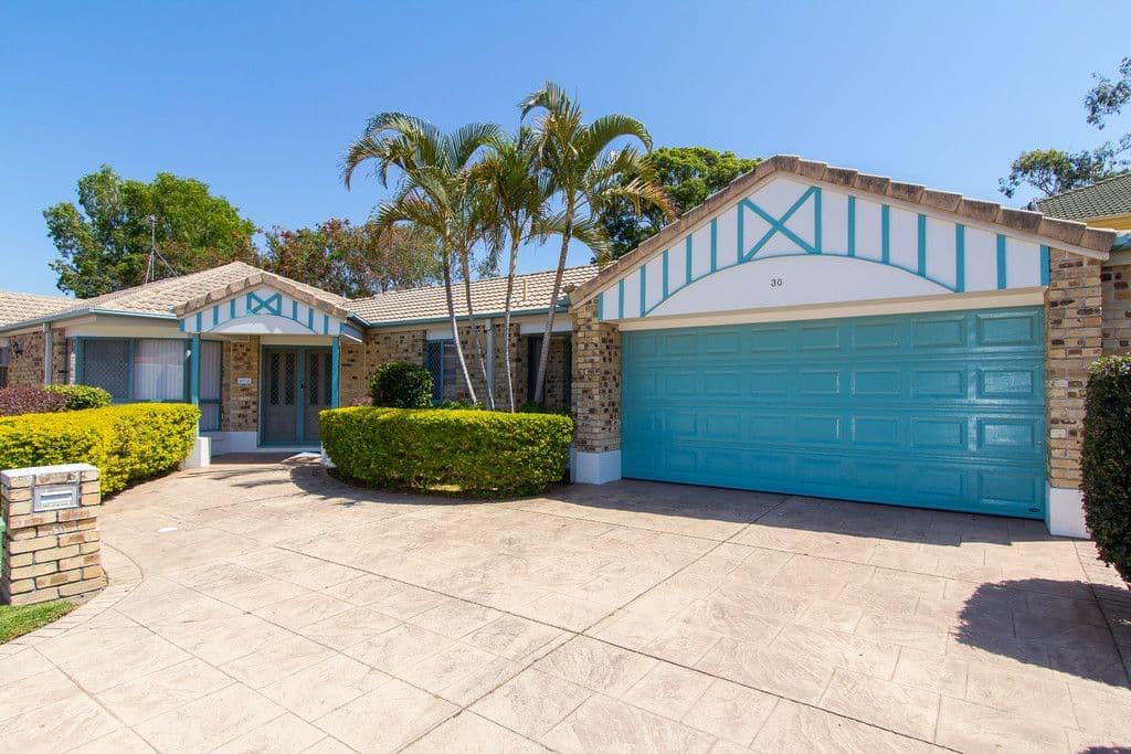 30 Hillsborough Close, ROBINA QLD 4226, Robina - Thumbnail 2