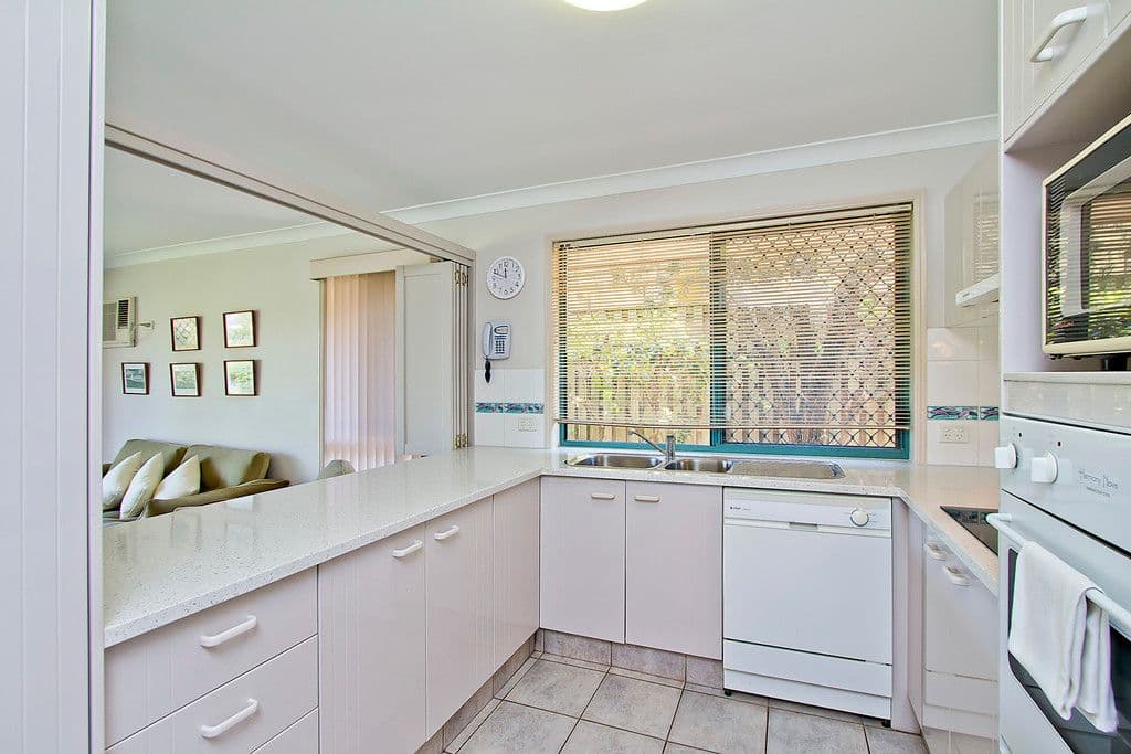 30 Hillsborough Close, ROBINA QLD 4226, Robina - Thumbnail 7