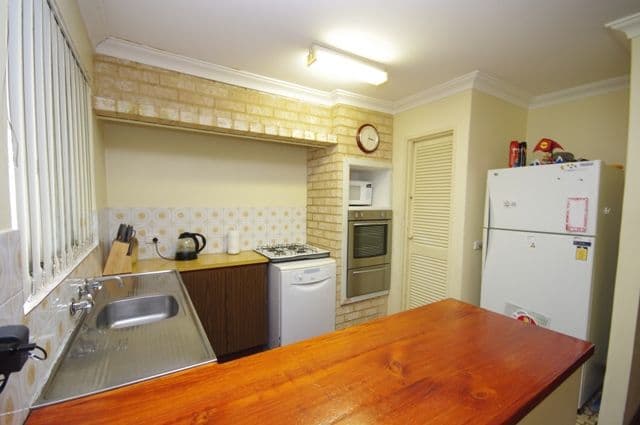 51 Golders Way, GIRRAWHEEN WA 6064, Girrawheen - Thumbnail 5