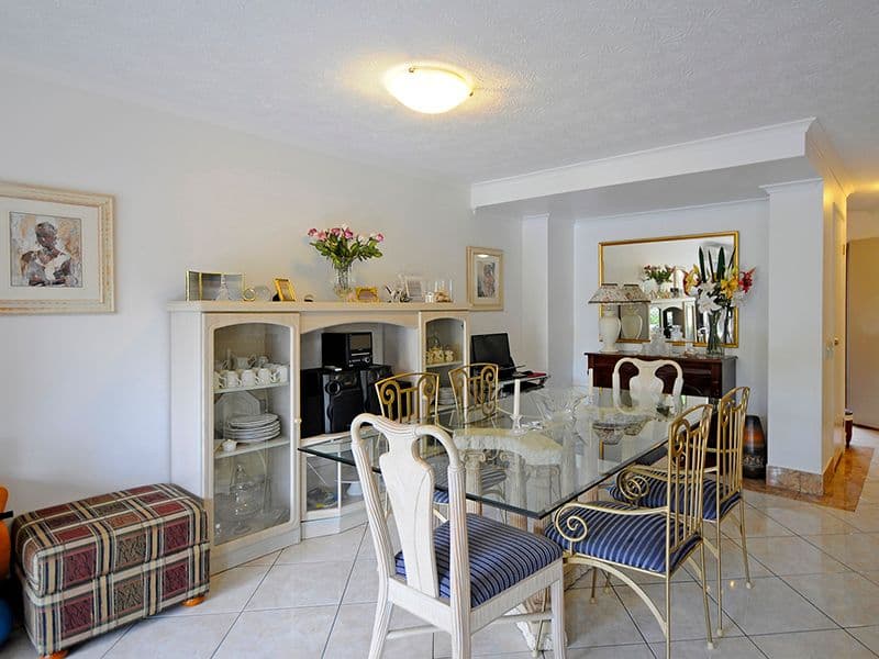 Unit 61 'Diamond Sands', 2320-2330 Gold Coast Highway, MERMAID BEACH QLD 4218, Mermaid Beach - Thumbnail 4