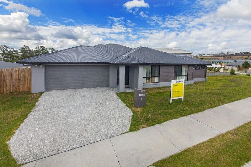 4 Illidge Street, Augustine Heights QLD 4300, Augustine Heights - Thumbnail 2