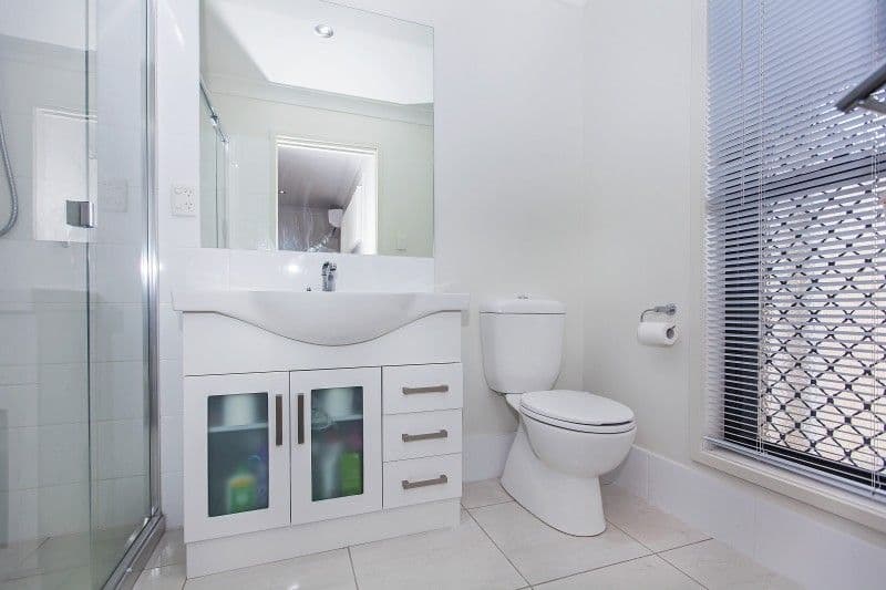 4 Illidge Street, Augustine Heights QLD 4300, Augustine Heights - Thumbnail 3