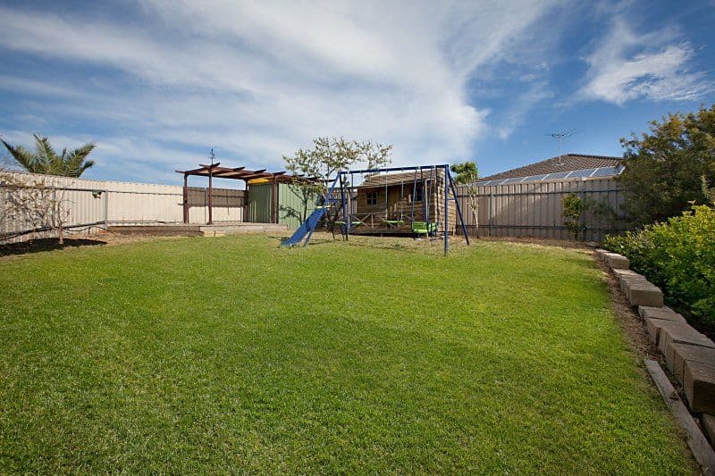 15 Apsley Court, PORT NOARLUNGA SA 5167, Port Noarlunga - Thumbnail 8