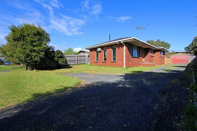 17 Hakea Avenue, Capel Sound VIC 3940, Capel Sound - Thumbnail 2