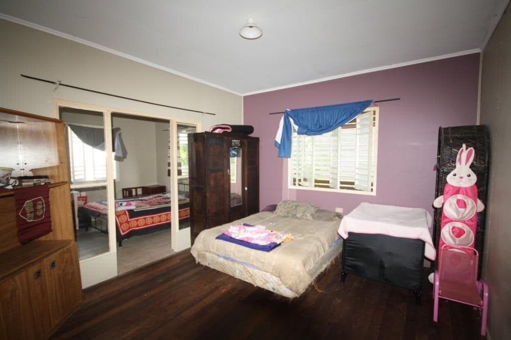 63 Moreton Street, Eidsvold QLD 4627, Eidsvold - Thumbnail 2