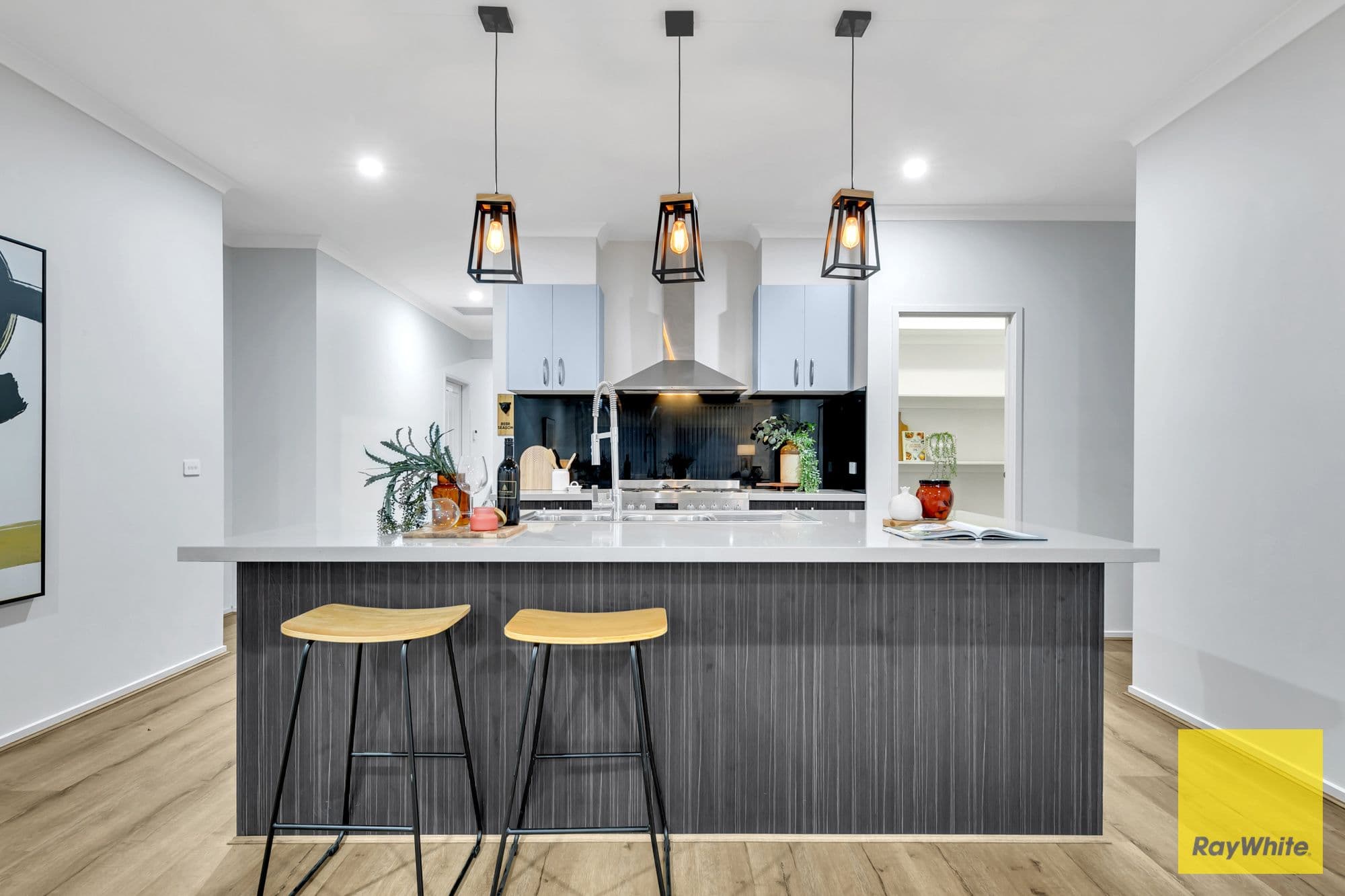 6 Montalto Street, Craigieburn VIC 3064, Craigieburn - Thumbnail 6