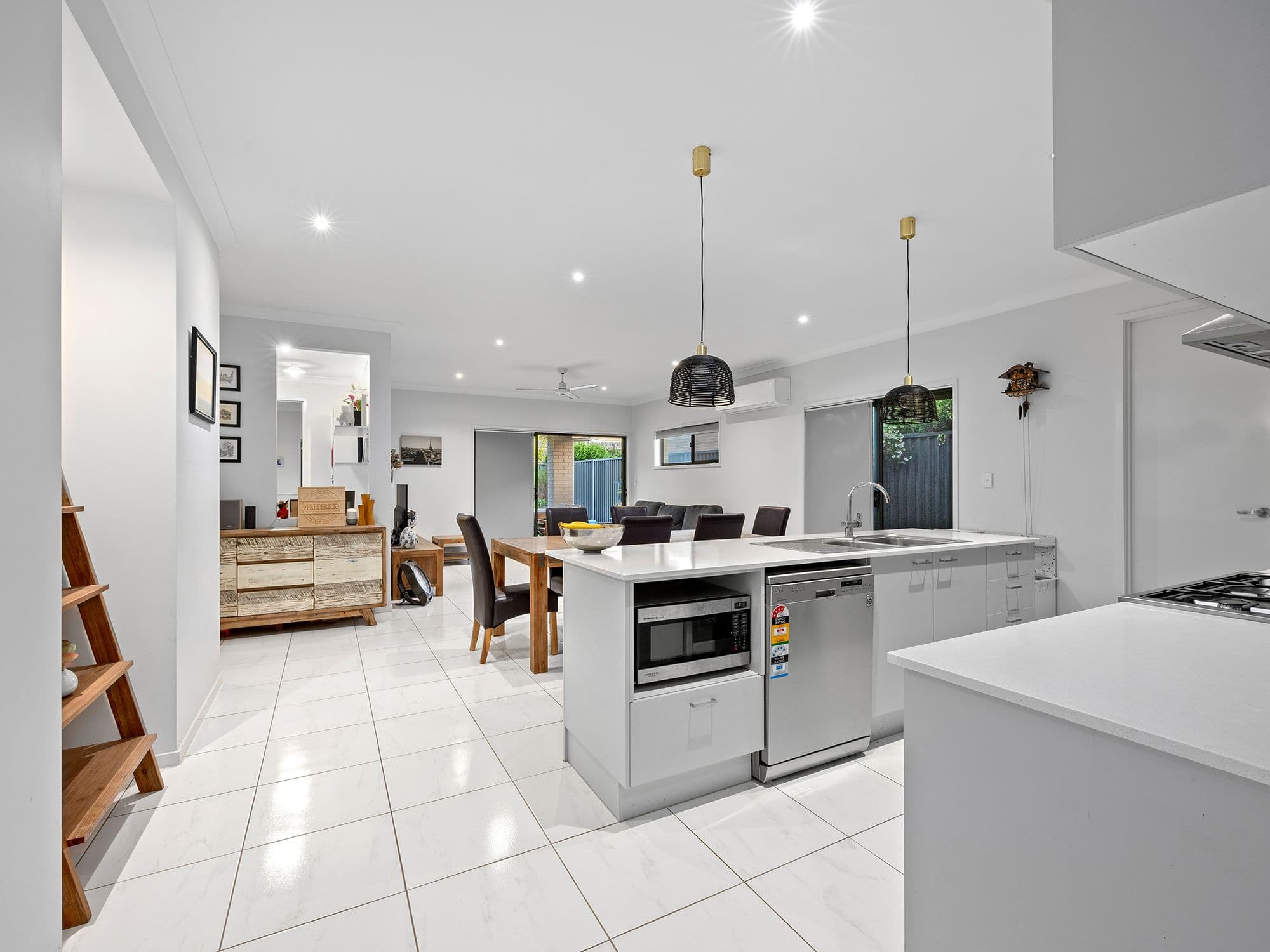 9 Orpheus Crescent, South Ripley QLD 4306, South Ripley - Thumbnail 3