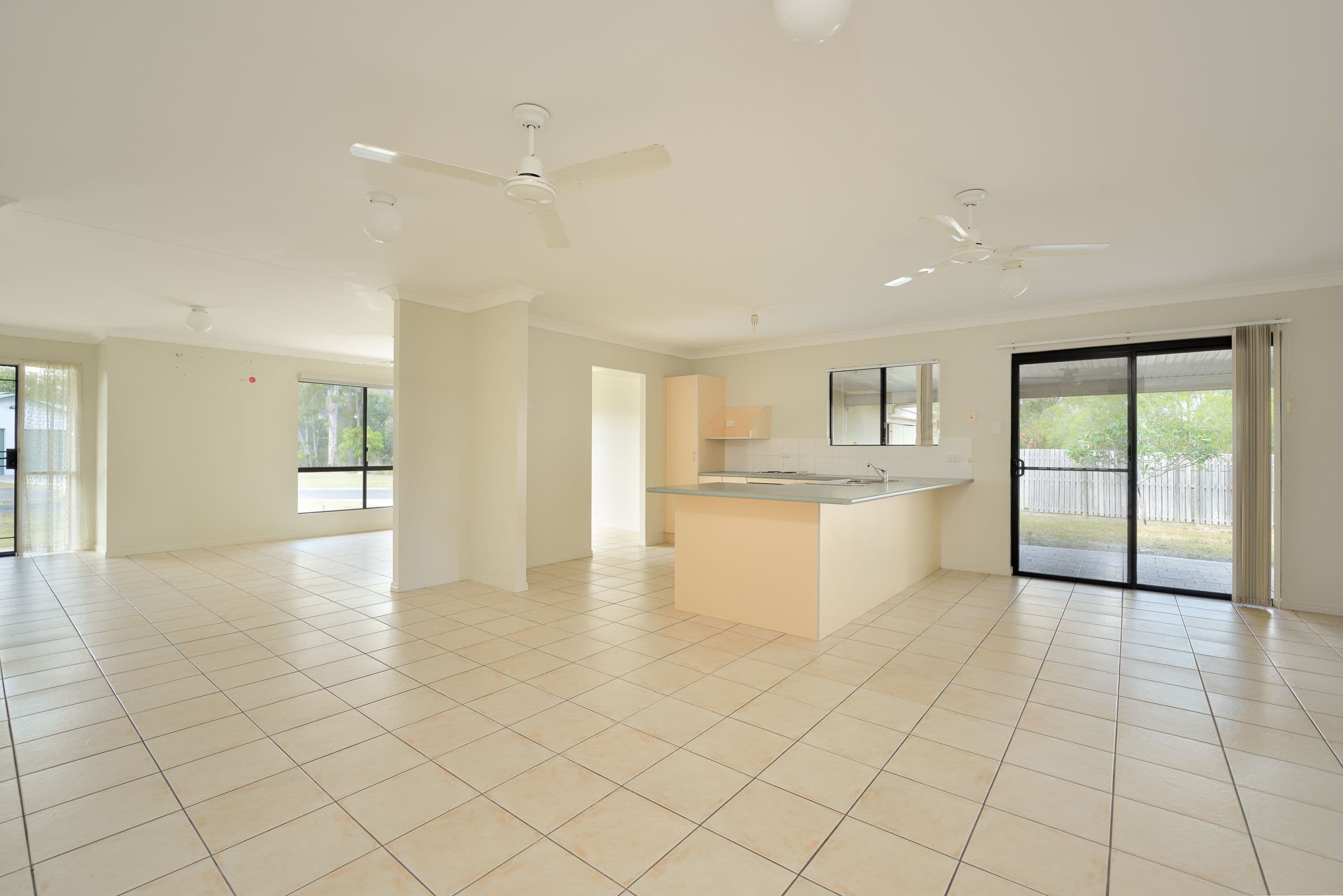 6 Links Court, Kin Kora QLD 4680, Kin Kora - Thumbnail 3