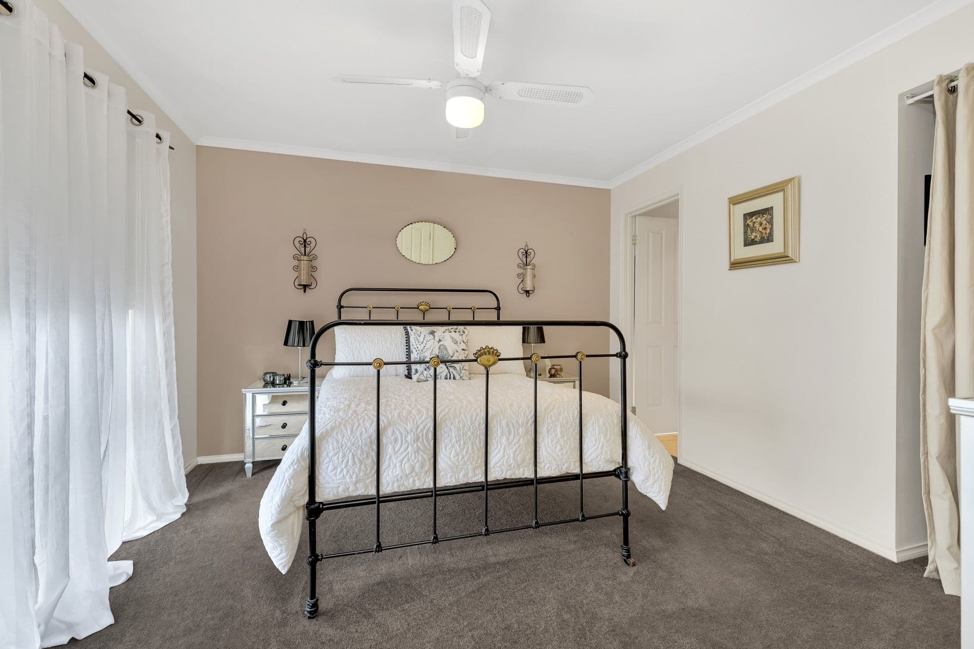 43 Nangiloc Crescent, Werribee VIC 3030, Werribee - Thumbnail 2