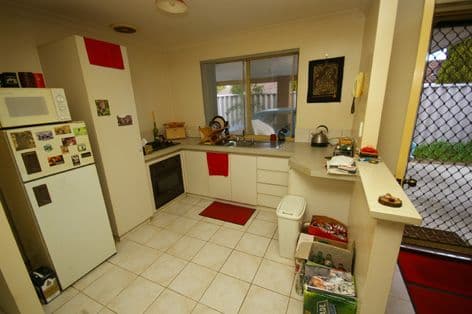 33A Balga Avenue, BALGA WA 6061, Balga - Thumbnail 6