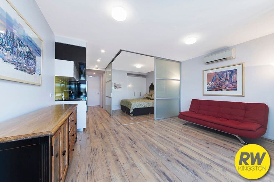 99 Eastern Valley Way, Belconnen ACT 2617, Belconnen - Thumbnail 3
