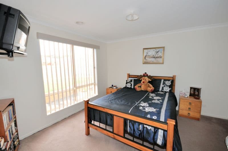 1 Muscovy Drive, GROVEDALE VIC 3216, Grovedale - Thumbnail 8