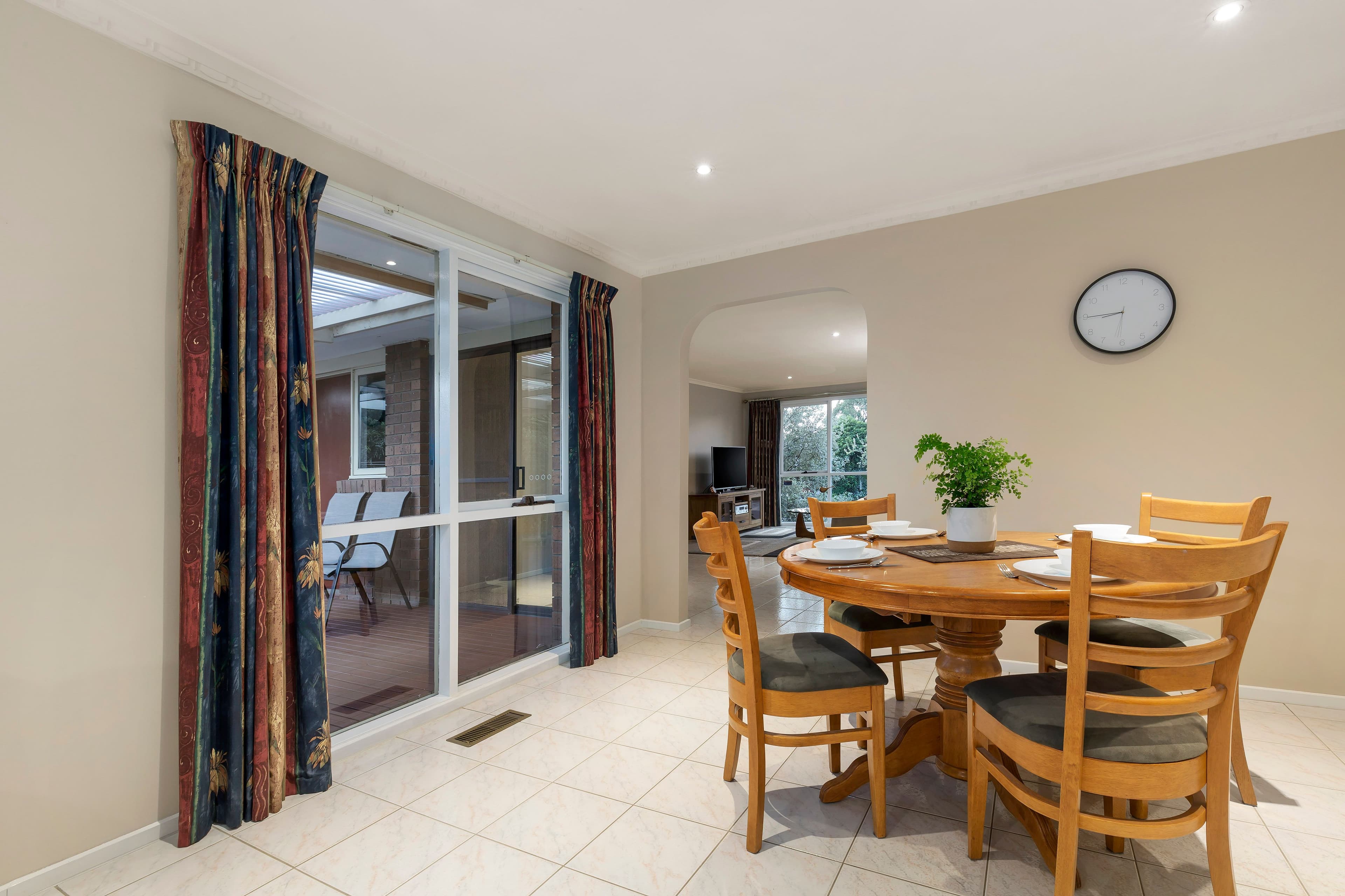 53 Ponsford Avenue, Wantirna South VIC 3152, Wantirna South - Thumbnail 5