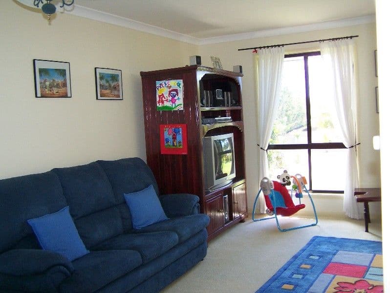 52 Bottlebrush Drive, Lammermoor Beach QLD 4703, Lammermoor Beach - Thumbnail 5