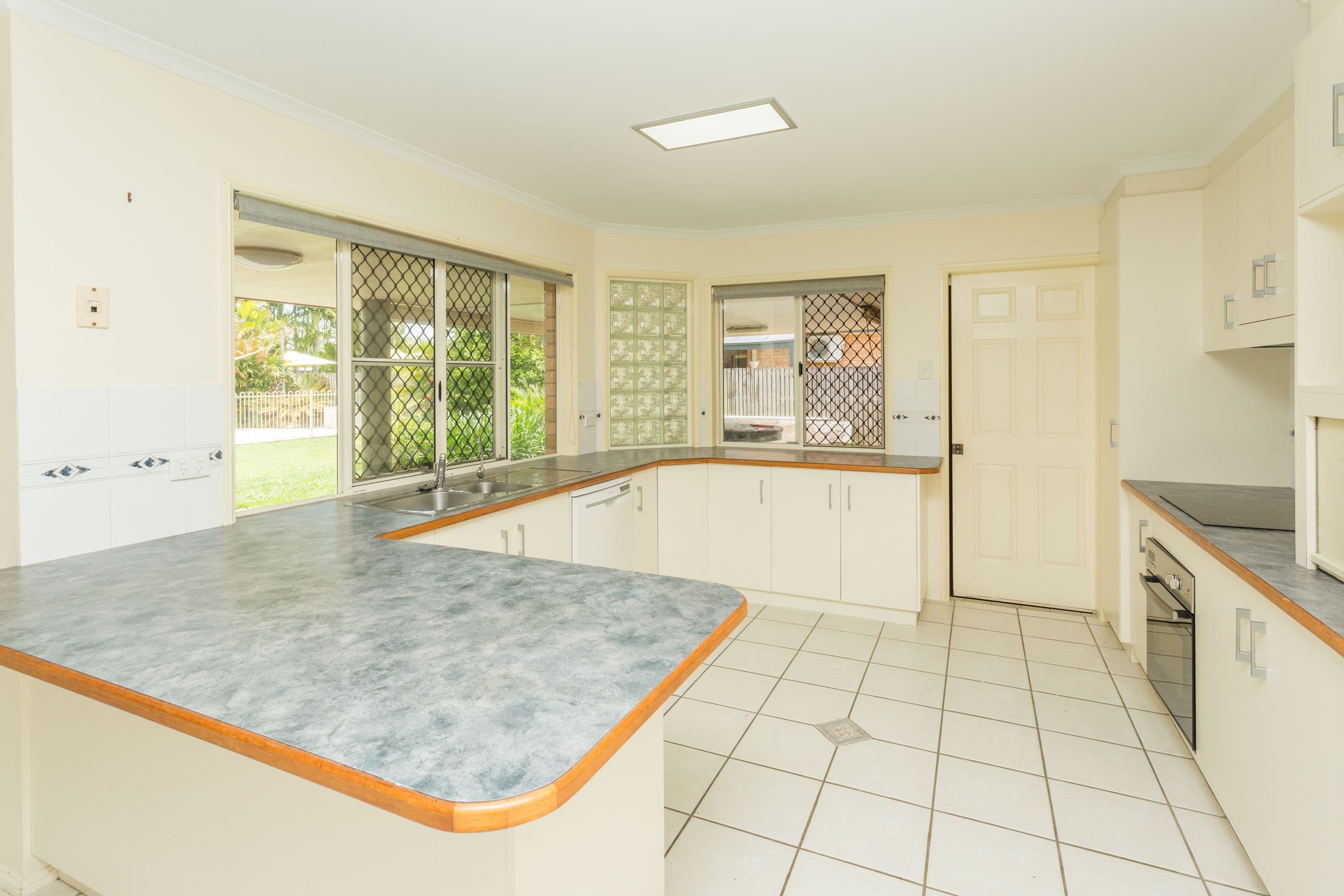 22 Caledonian Drive, Beaconsfield QLD 4740, Beaconsfield - Image 1