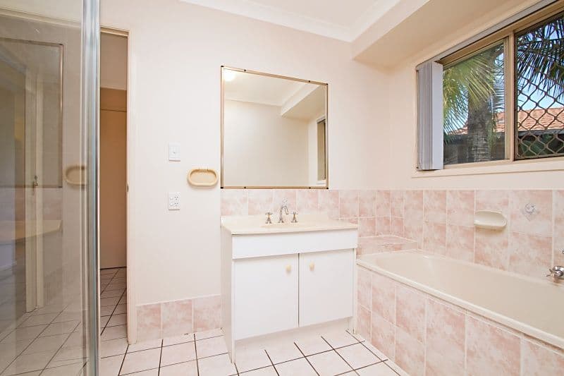 11 Riverleigh Place, LOGANHOLME QLD 4129, Loganholme - Thumbnail 5