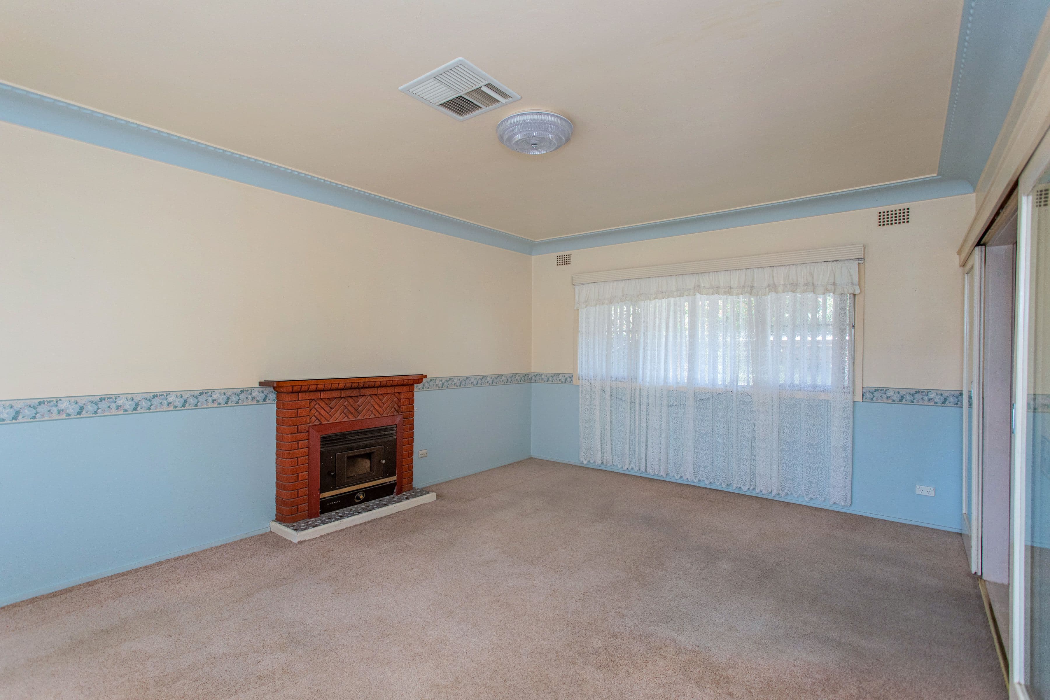 40 Walker Street, Cowra NSW 2794, Cowra - Thumbnail 2