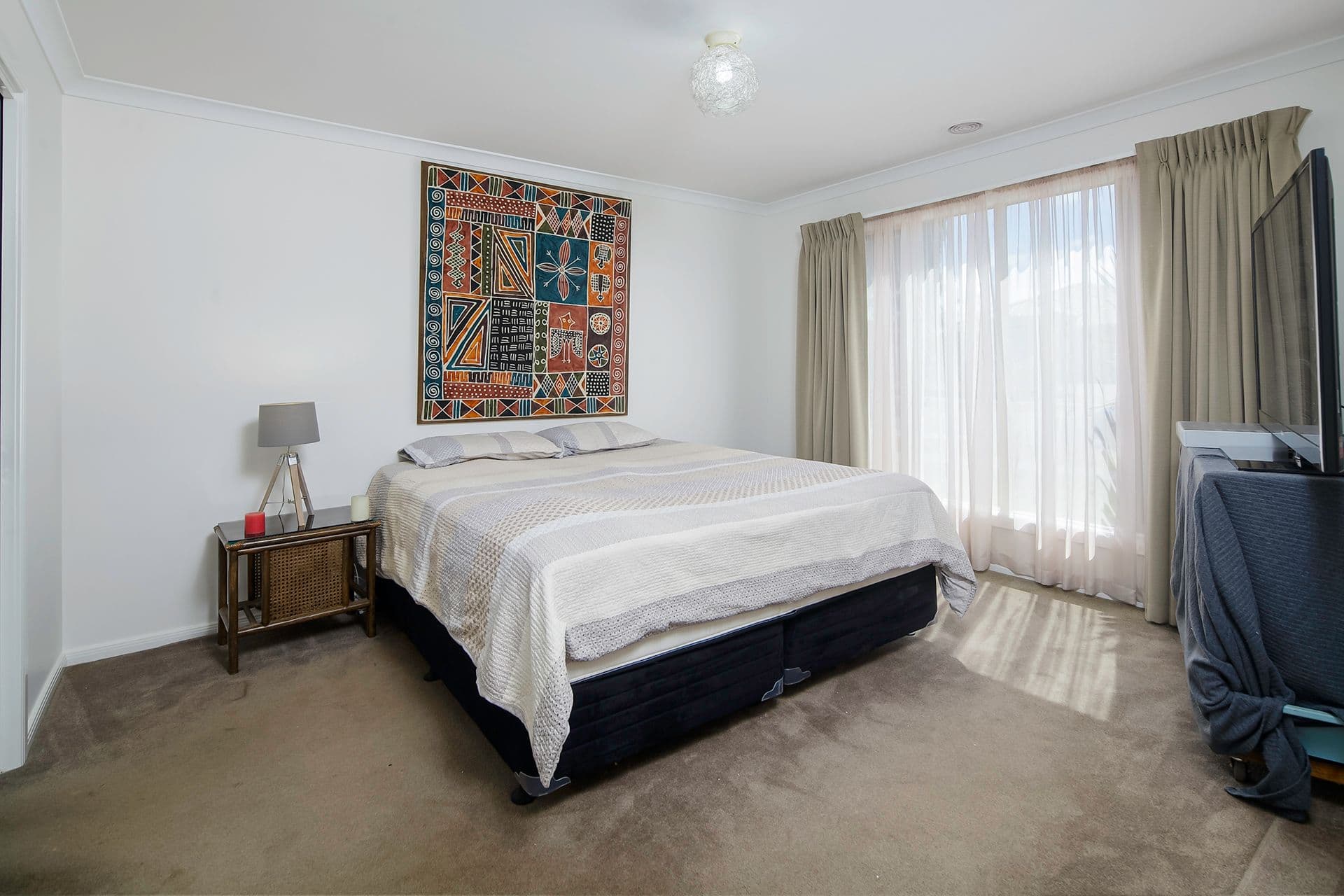19 Ferndown Drive, Cranbourne VIC 3977, Cranbourne - Thumbnail 2