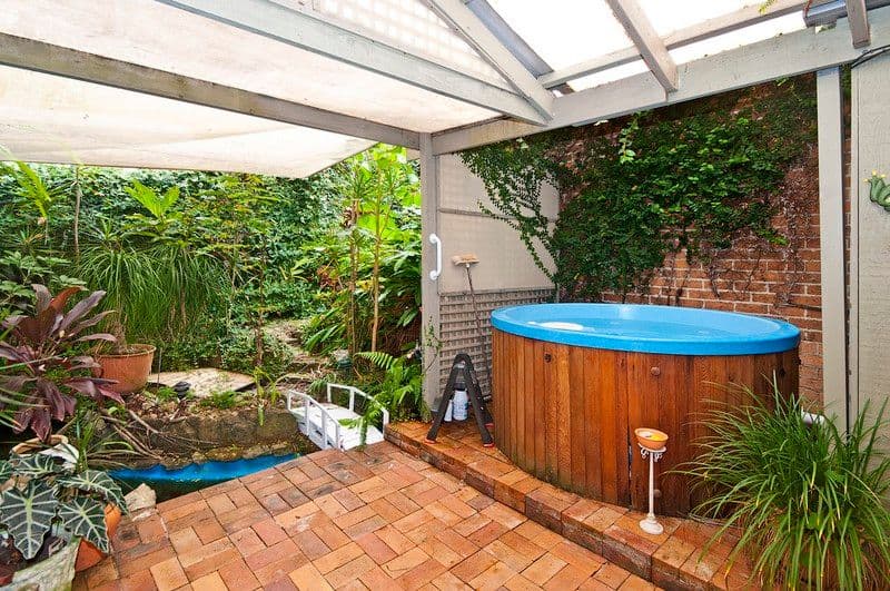 2 Exmouth Court, ELANORA QLD 4221, Elanora - Thumbnail 4