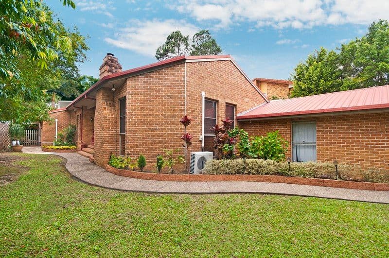 2 Exmouth Court, ELANORA QLD 4221, Elanora - Thumbnail 6