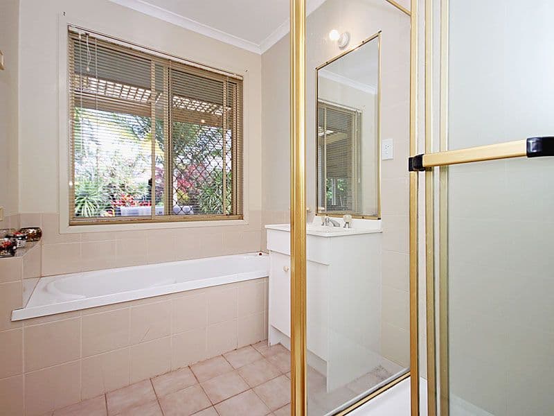 6 Euston Court, WELLINGTON POINT QLD 4160, Wellington Point - Thumbnail 6